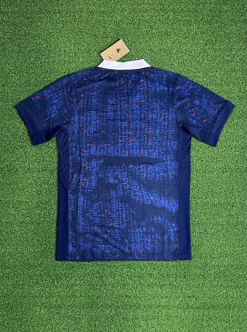 25/26 France home