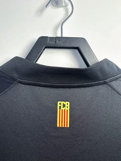 Barcelona 2011 away