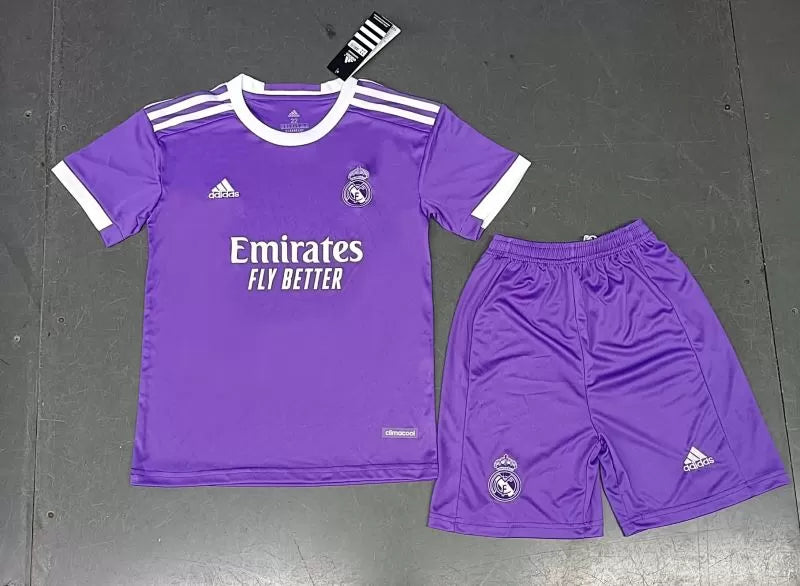 Real Madrid 2017 away kit (KIDS)